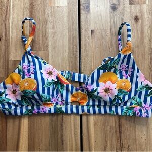 No Boundaries Striped Citrus Floral Bikini Top Size XL (15–17)